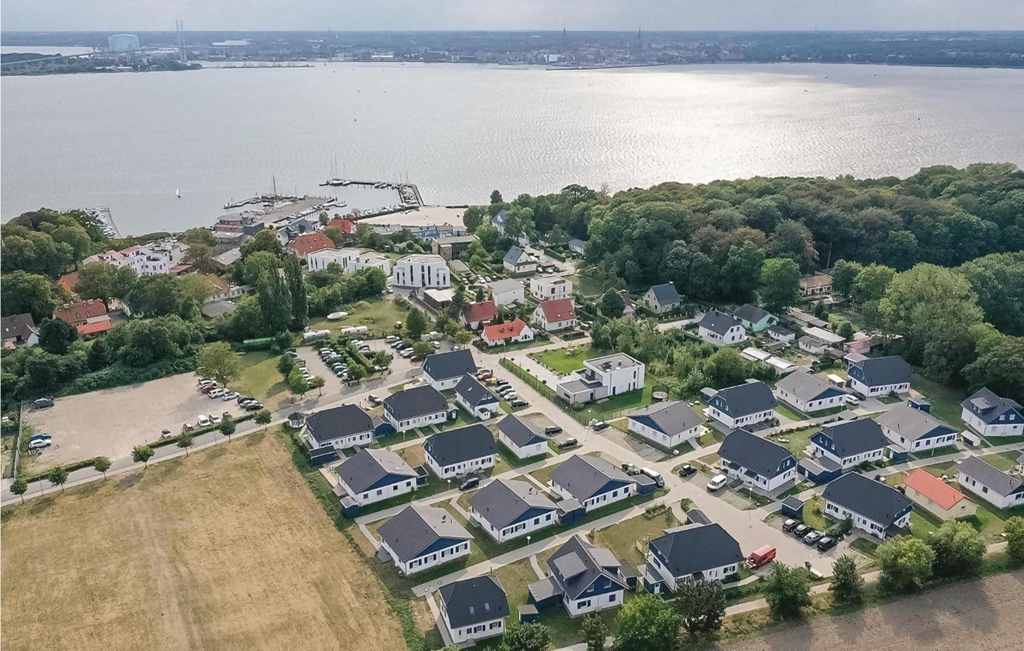 Stunning home in Altefhr-Rgen with 3 Bedrooms&WiFi Altefähr Exterior foto