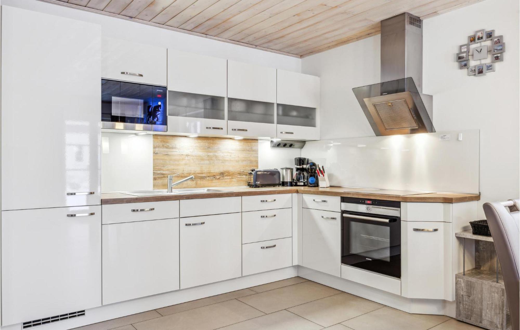 Stunning home in Altefhr-Rgen with 3 Bedrooms&WiFi Altefähr Exterior foto